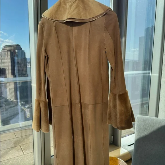 Dennis Basso Sheared Mink Reversible Camel Ruffled Coat - Picture 5 of 11